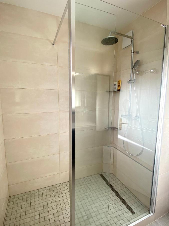 Appartement Spacieux A Pontaillac, Proche Plage Royan Exterior foto